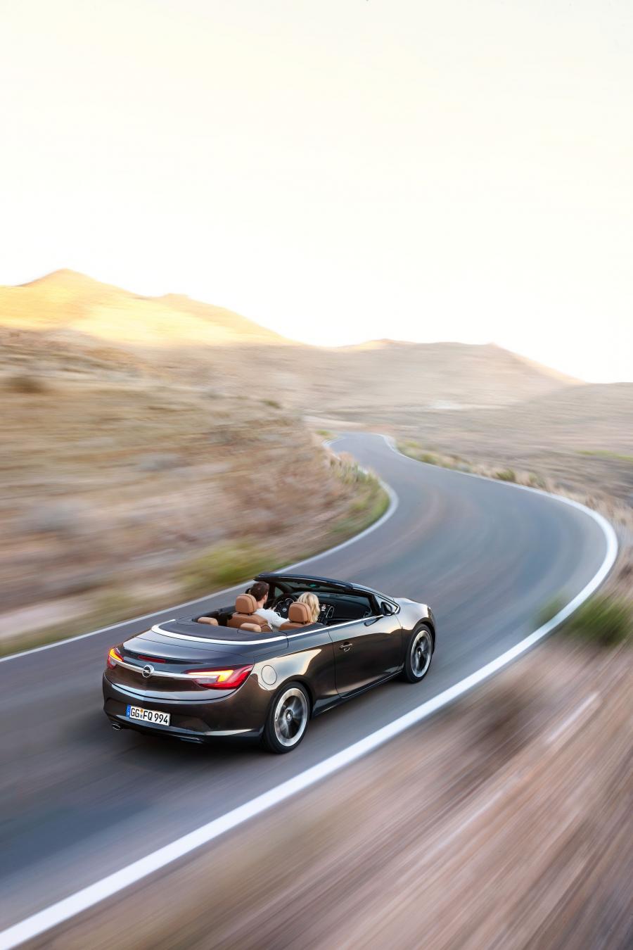  Opel Cascada 2013 года  (фото 13 из 51)